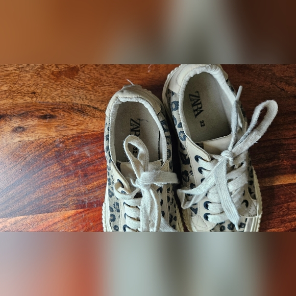 Zara Cheetah Print Sneakers - Picture 4 of 4